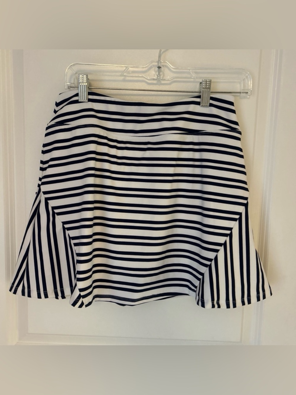 Tommy Bahama Skort Womens M Everyday Active Striped Golf Tennis Navy White